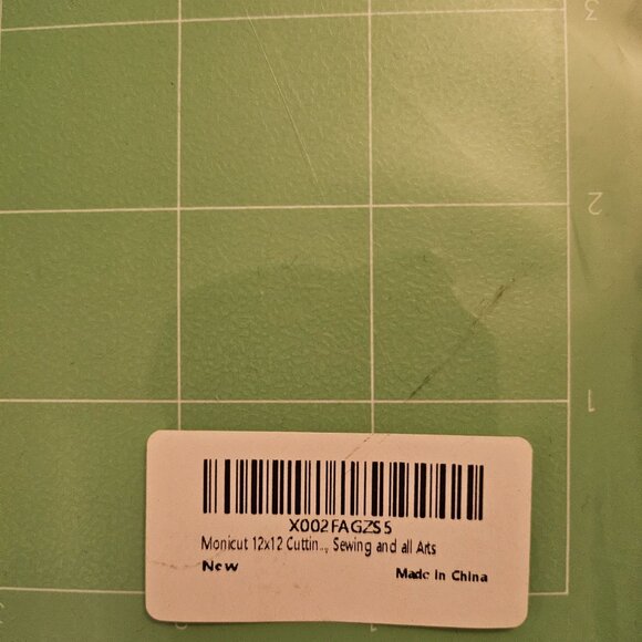 Monicut 12x12 Inch Cutting Mat For Sewing & crafts Arts New - Picture 3 of 3